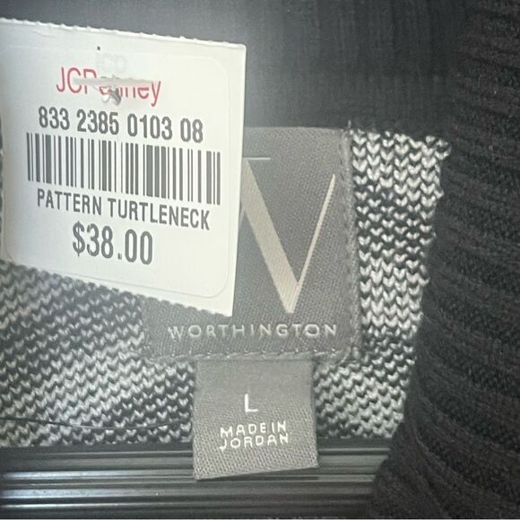 Worthington Large Chevron Black and White Striped Turtleneck Sweater - Picture 8 of 10